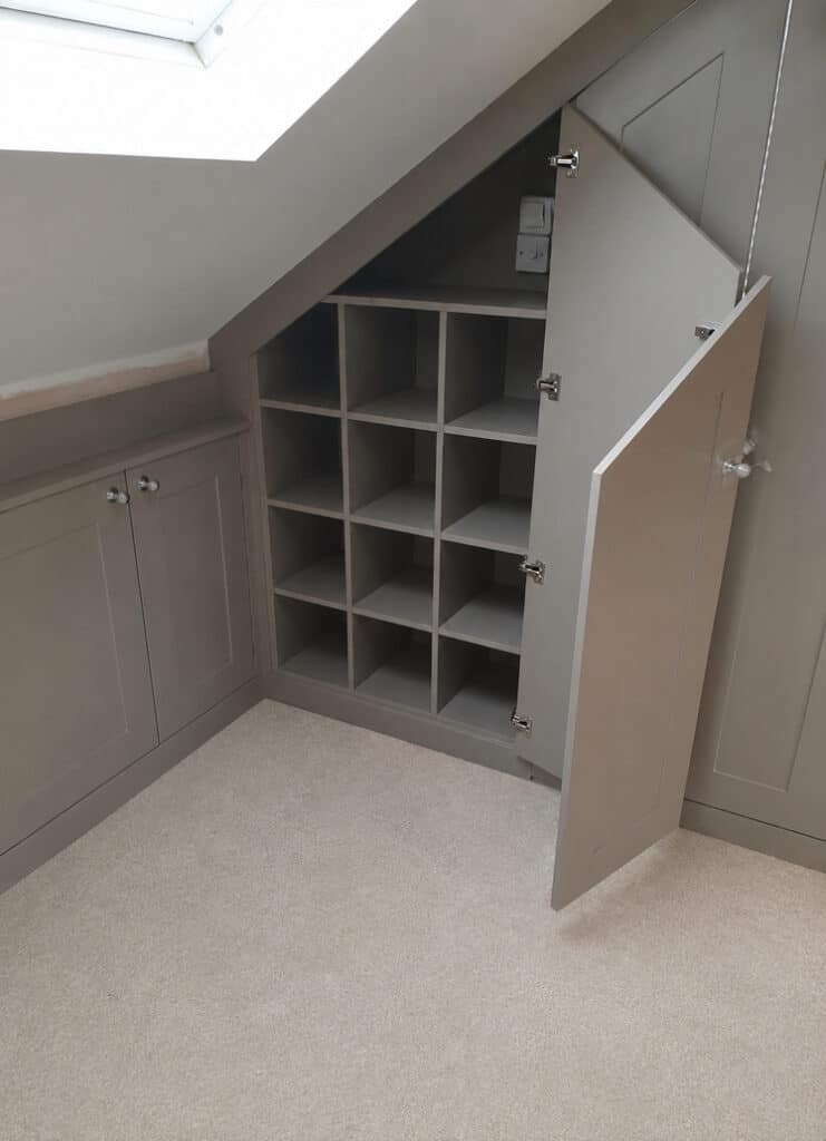 Fitted kitchen, bedroom and media wall project