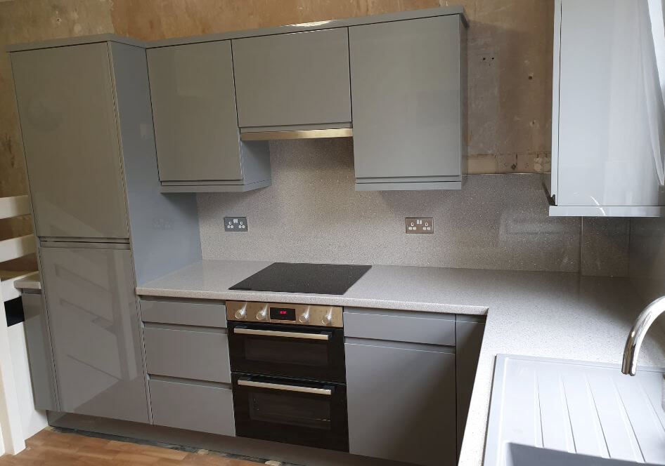 Fitted kitchen, bedroom and media wall project