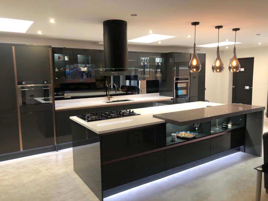 Fitted kitchen, bedroom and media wall project